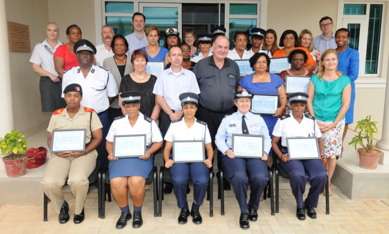 Souvenir group photo of the occasion Photo: Seychelles Nation