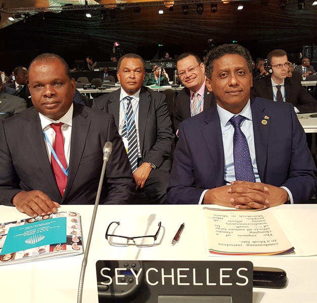 President Faure and other members of his delegation at the conference