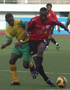 Football: Barclays League Division One-La Passe hold St Michel to a draw