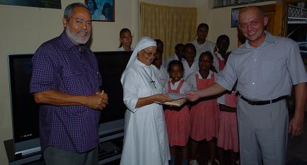 Businessman gives cash and TV to convent