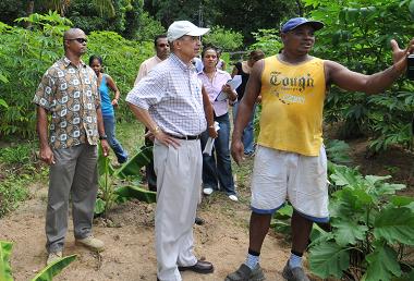 Farmer Pierre Radegonde briefs President Michel on his farming projects 
