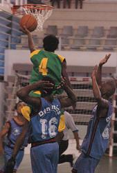 Basketball: League championship-Baya and Stars remain in the lead