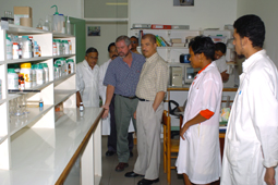 Presidential tour of government offices-English River health centre serves 17,000 people