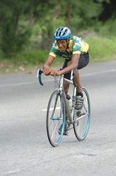 Cycling-Low-Hong gets first win