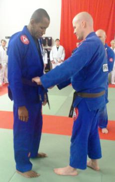 Mixed martial arts-Cesar gets Brazilian Ju-Jitsu purple belt