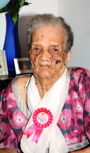 Marguerite Hoareau i selebre son 103-an