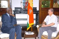 Seychelles/OIF-Le Chef de l'Etat reçoit Abdou Diouf