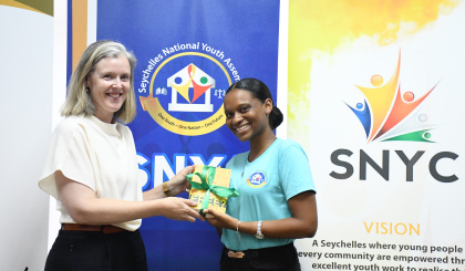 SNYA receives human rights books from Australian High Commissioner