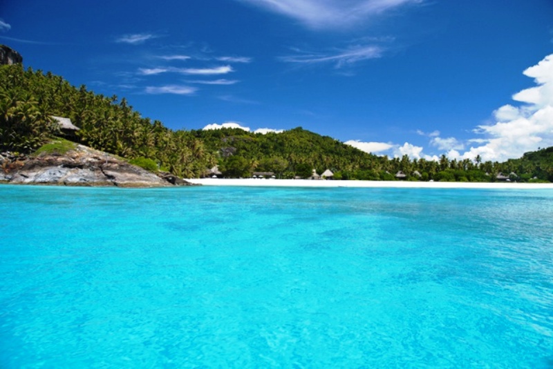 Подмосковные Сейшелы. Корал Стренд Сейшелы. North Island Seychelles. Сейшел ороллари. N island