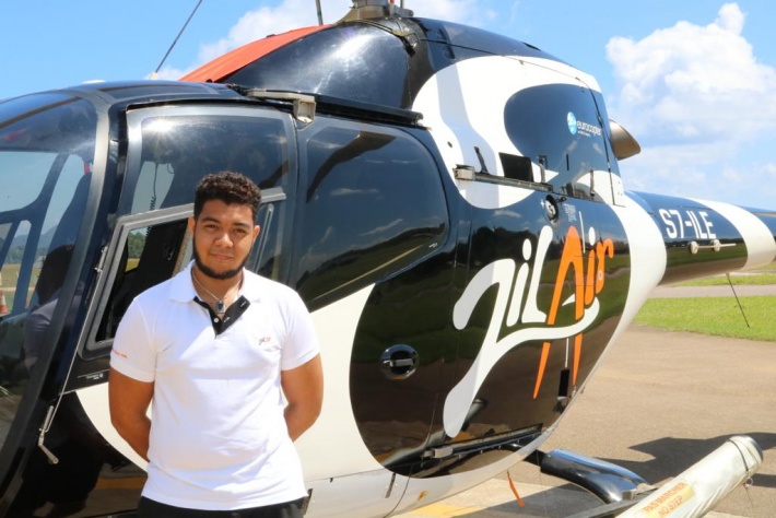 Zil Air’s Thierry Hoareau returns as certified commercial helicopter pilot