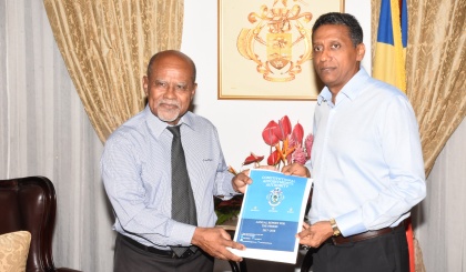 President Danny Faure receives CAA’s annual report