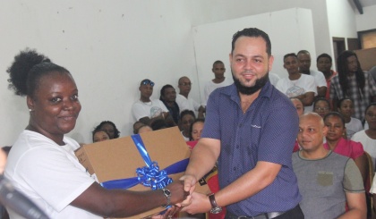 Beau Vallon class of ‘99 gives back to school