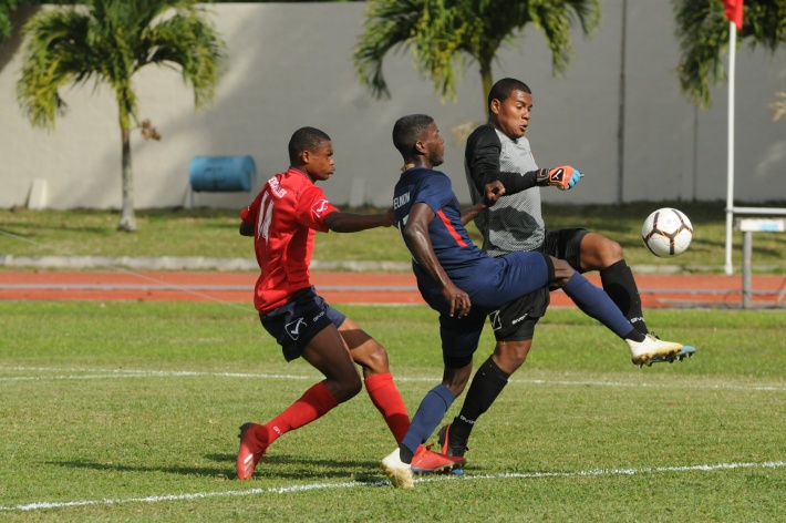 Football - Seychelles thrashed by Reunion in semifinal