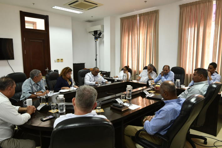 Assembly members meet Praslin Business Association