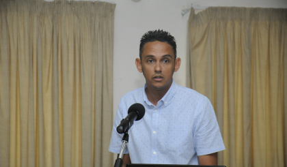 Stakeholders discuss waste management in Seychelles