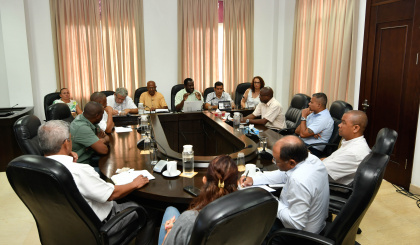 National assembly members meet local farmers association