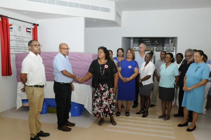 Red Cross donates ‘more comfortable’ mattresses to Women’s Hospital