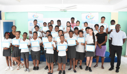 Nisti rewards Independent School students