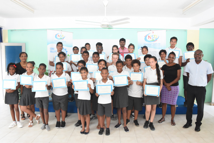 Nisti rewards Independent School students
