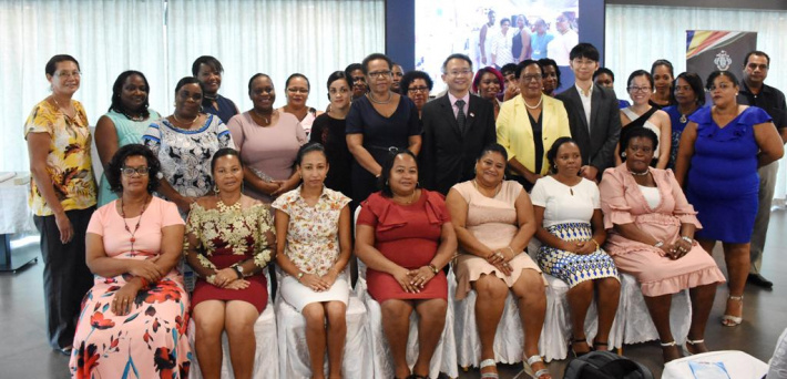 Ministry of Education rewards teacher assistants