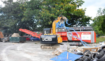 Seychelles gets first waste shredder