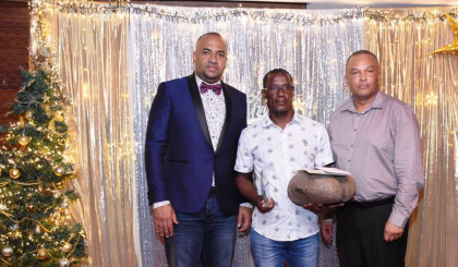 Ministry of Environment rewards long-serving employees