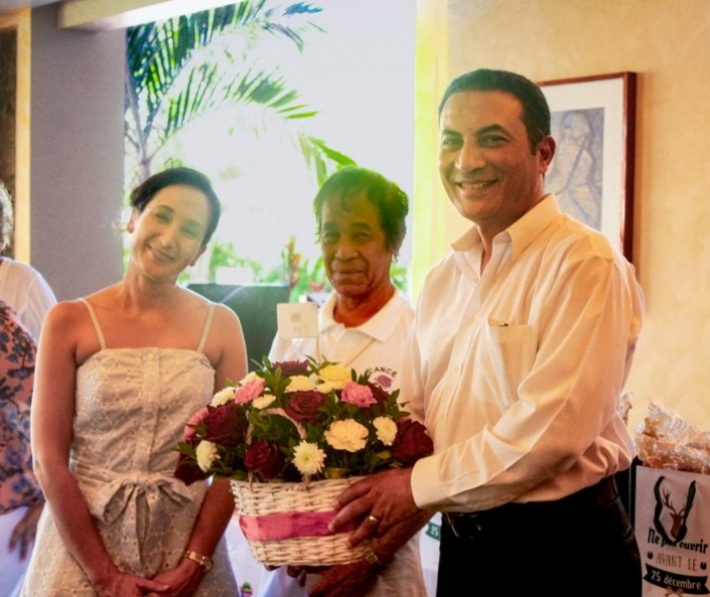 Kempinski Seychelles Resort shares festive cheer with Seychelles’ children