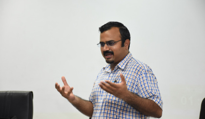 Health professionals trained to promote, protect personal health in workplaces