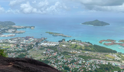 The popular Copolia trail