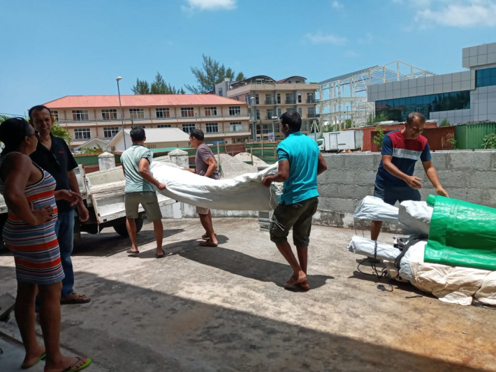 Red Cross assists Ministry of Health with tents