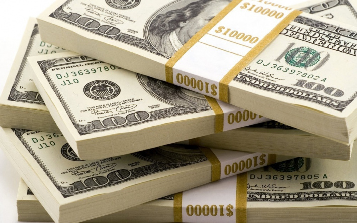 Economic lockdowns push US Dollar to peaks