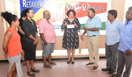 Cancer Concern on Praslin receives donation