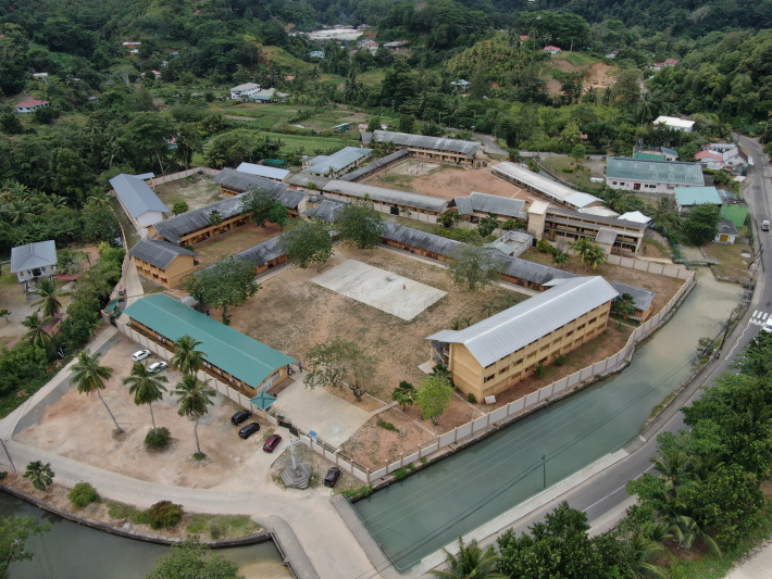 New boundary wall to beef up security at Anse Boileau secondary school