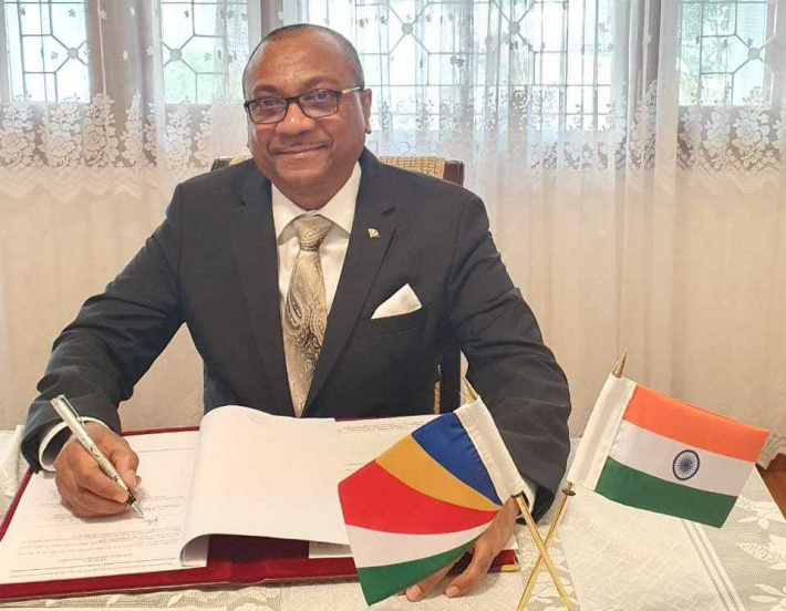 Seychelles joins e-VidyaBharti and e-ArogyaBharti project