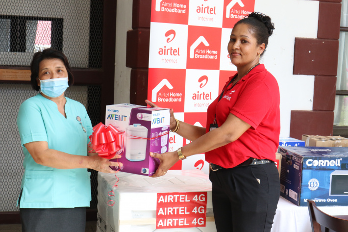 Airtel donates to maternity ward