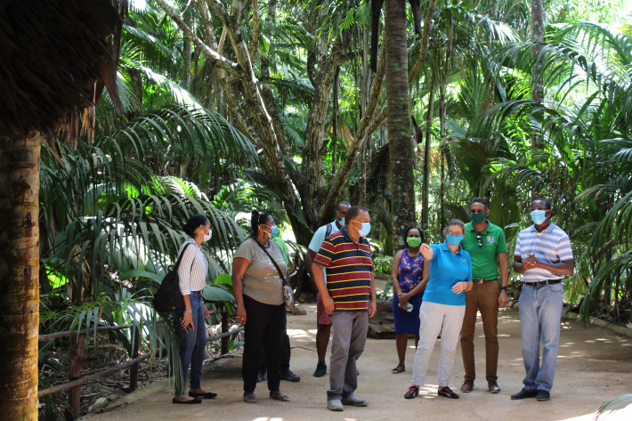 Minister Joubert undertakes familiarisation visits on Praslin
