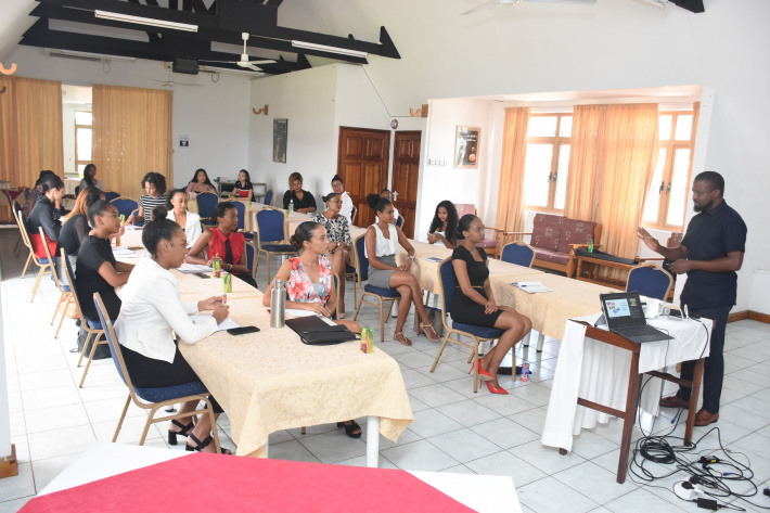 Miss Seychelles contestants take part in financial workshop