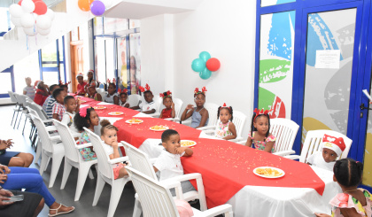 IECD holds Christmas party