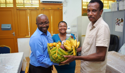 ‘Professional centres to function like a business’