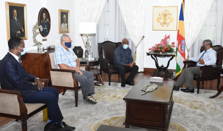 President Ramkalawan meets representatives of the Seychelles Bible Society
