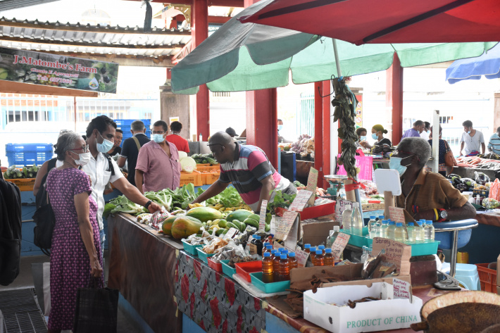 Easter under confinement