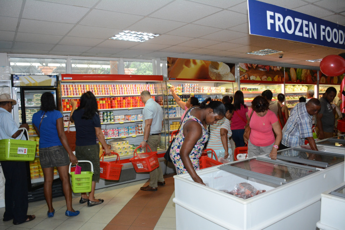 STC to discontinue retail outlets