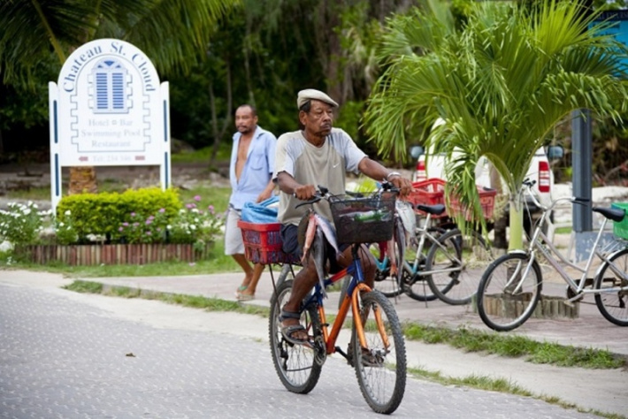 Carrying capacity studies on La Digue