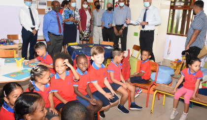 Le Ministre de l’Education, Dr Justin Valentin et sa délégation visitent l’EFS