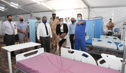 State of Qatar officially hands over mobile hospital