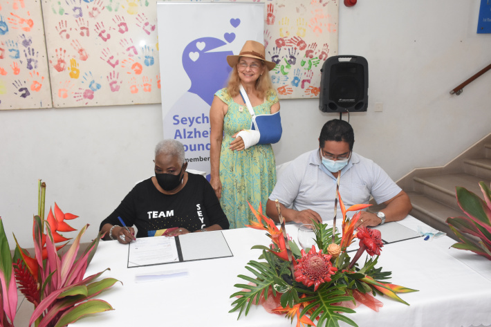 Seychelles Alzheimer’s Foundation signs MoU with non-profit Christ-centered organisation