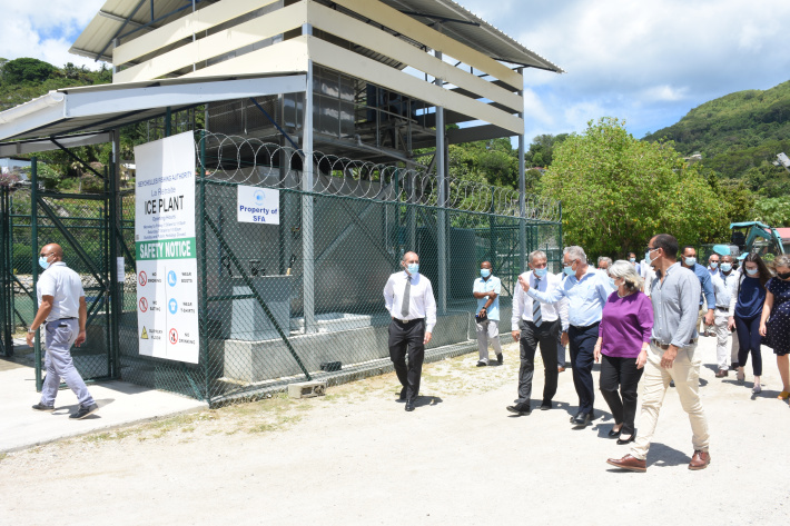 EU delegation satisfied with La Retraite and Anse Aux Pins artisanal fishing facilities