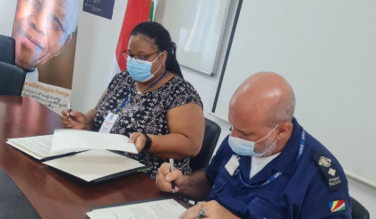 UniSey, Seychelles Prison Services sign MoU