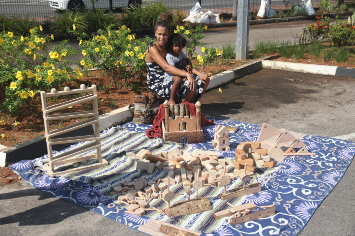 STC Christmas market showcases local products and unique gift ideas