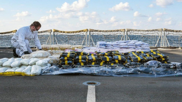 Royal Navy seizes more than one tonne of illegal drugs in gulf region